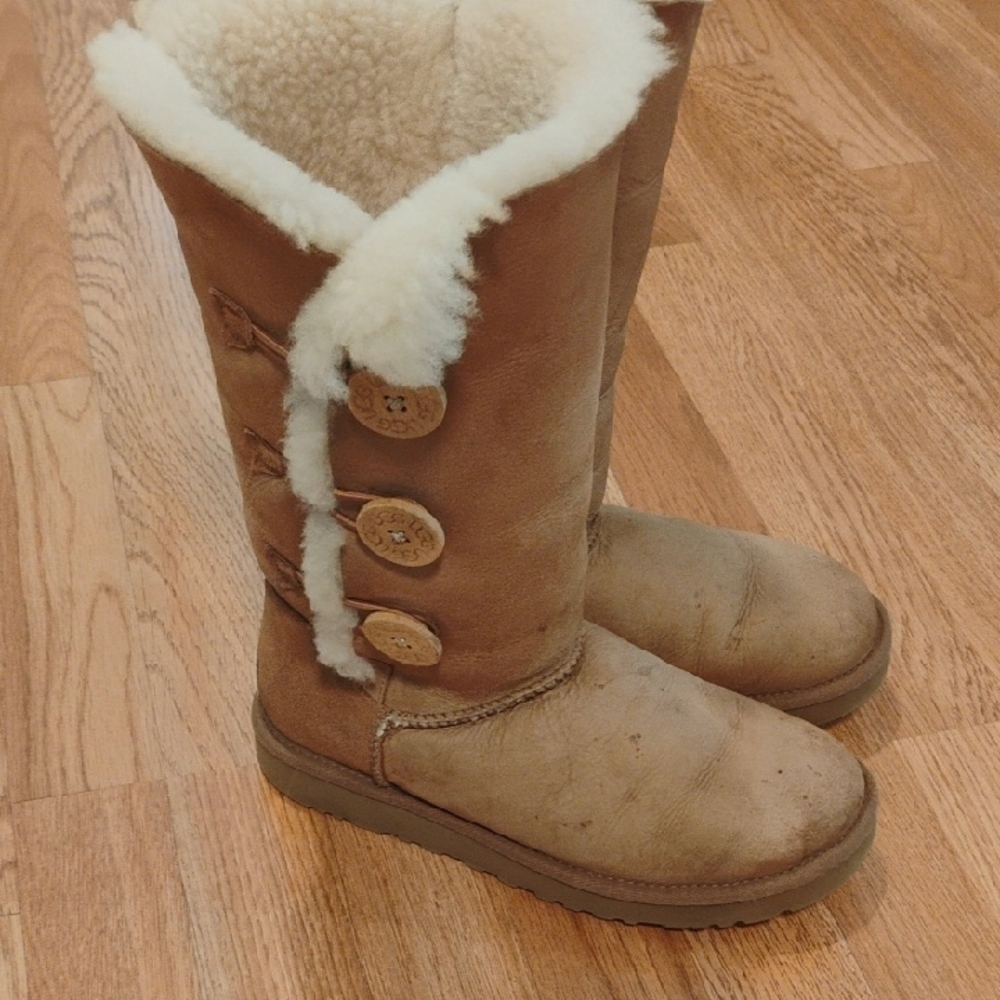 UGG Brown Shearling Button Boots - Picture 10 of 16